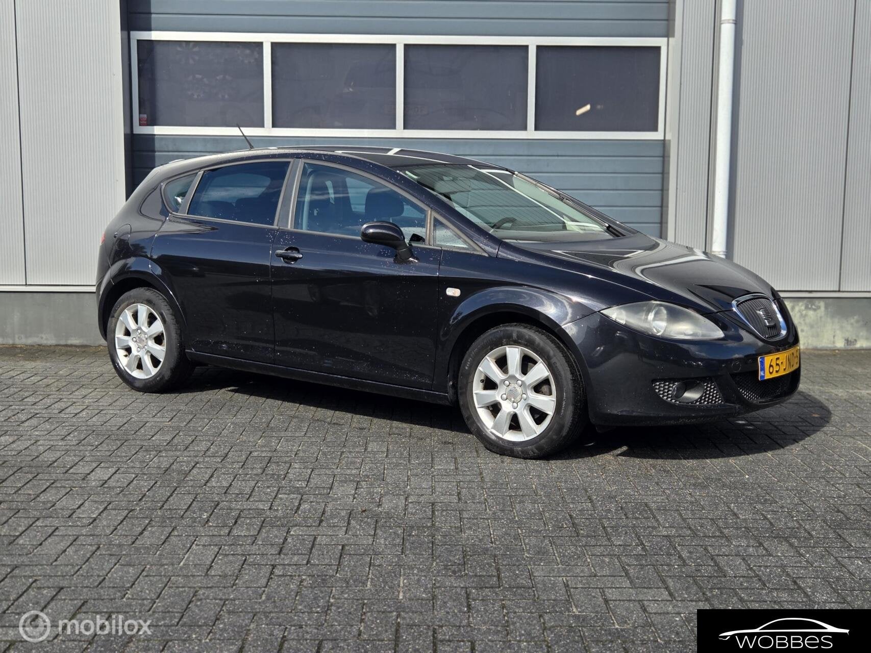 Seat Leon 1.6 Dynamic Style, Auto's, Gebruikt, 4 cilinders, Parkeersensor, Leon