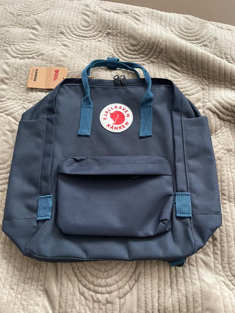 Nieuwe Fjällräven Kånken rugzak - Donkerblauw, Overige merken, 25 tot 40 cm, Nieuw, Ophalen of Verzenden