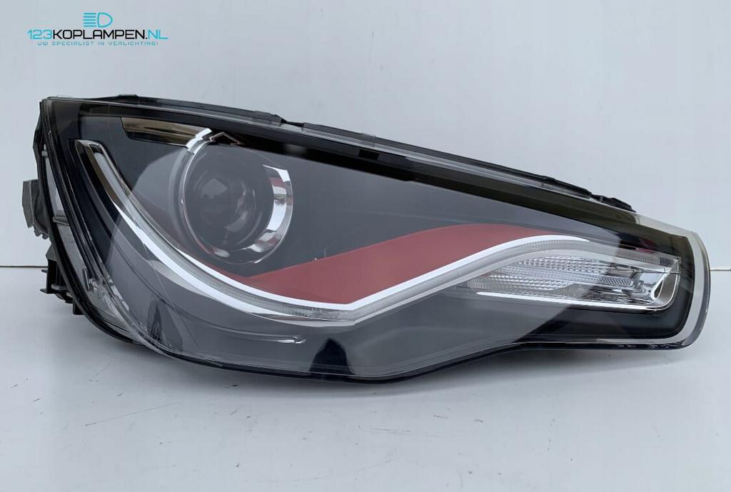 Audi A1 S1 Bi Xenon Koplamp rechts