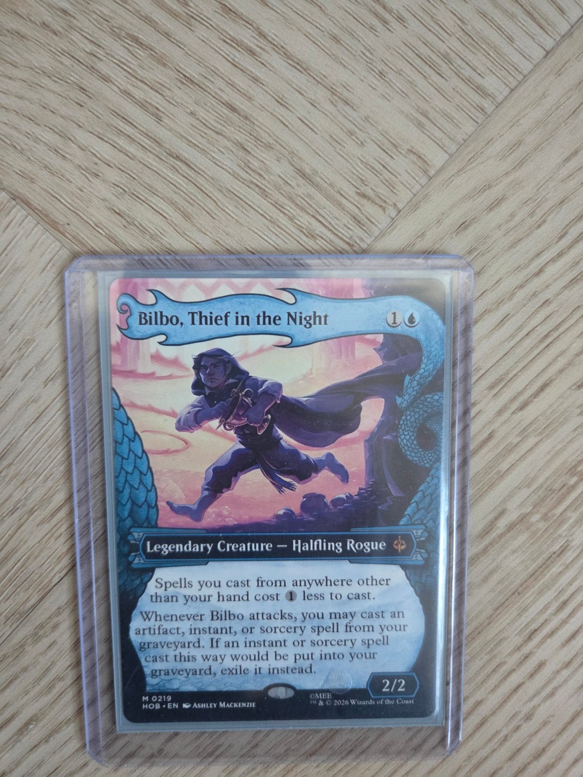 Bilbo, Thief of the Night Borderless (non-foil) MTG, Ophalen of Verzenden, Zo goed als nieuw, Losse kaart, Foil