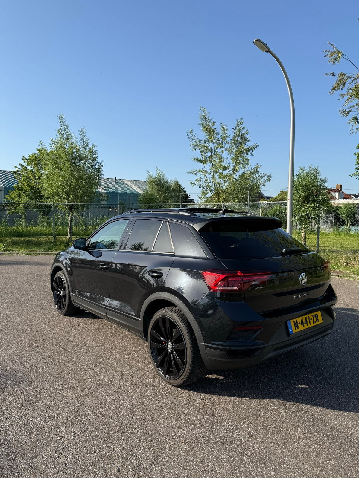 Volkswagen T-Roc 2.0 TSI 4Motion 190PK DSG | Pano | ACC, Automaat, 190 pk, Zwart, Particulier