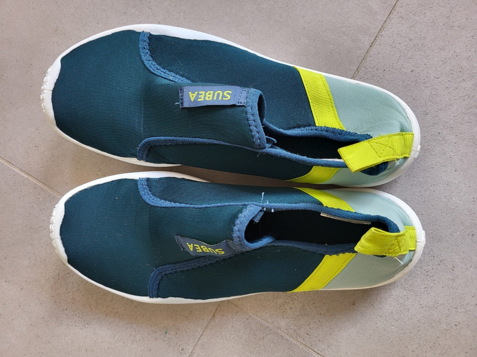 Decathlon waterschoenen - Maat 40/41, Ophalen, Zo goed als nieuw, Jongen of Meisje, Overige typen