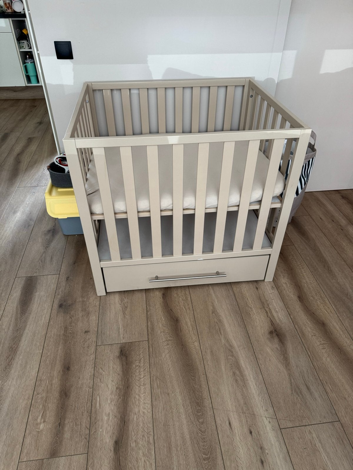 Box met lade, Ophalen, Gebruikt, Ledikant
