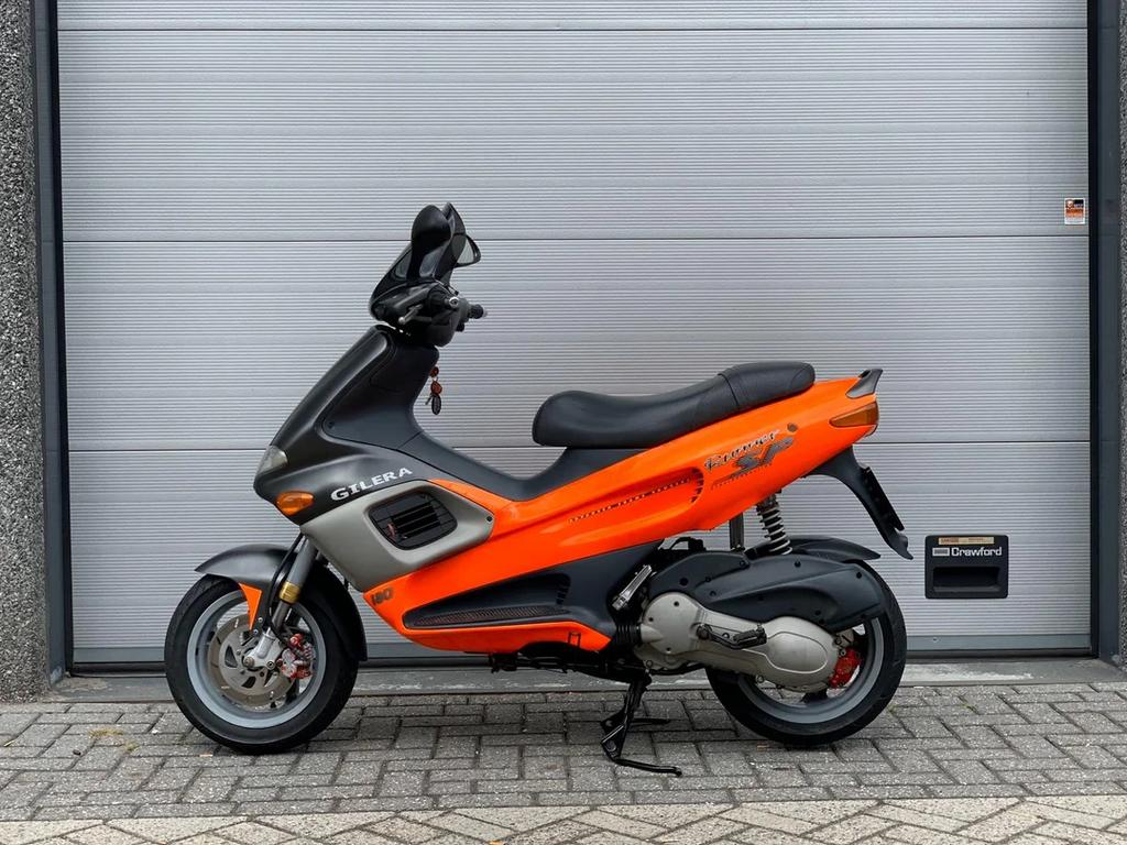 Gilera Runner Fluo Rosso kappenset gezocht ❗️, Ophalen, Zo goed als nieuw, Kap, Overige merken
