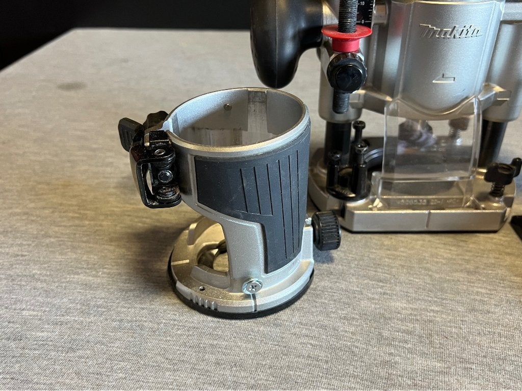 Makita DRT50 Boven/ Kantenfrees Body, Accu, Ophalen of Verzenden, Zo goed als nieuw, Makita