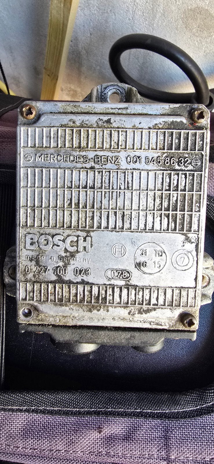 Orginele ontstekingsmodule voor een mercedes w126 280s, Auto-onderdelen, Motor en Toebehoren, Ophalen of Verzenden, Gebruikt, Mercedes-Benz