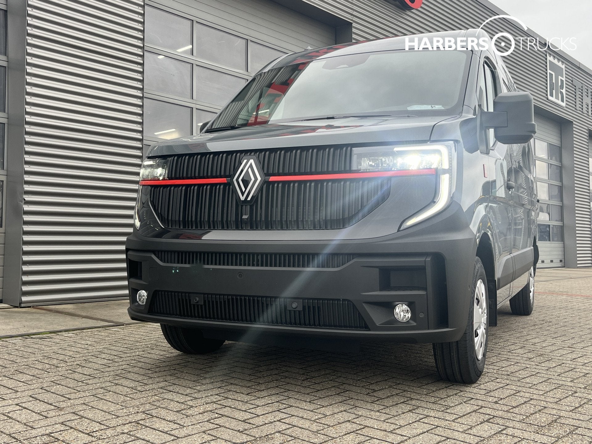 Renault Master Red Edition BPM VRIJ! (bj 2024), Voorwielaandrijving, Stof, 4 cilinders, Renault