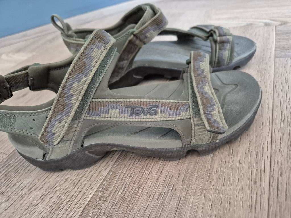 Kinder Teva sandalen maat 36 - Comfortabel en duurzaam, Kinderen en Baby's, Kinderkleding | Schoenen en Sokken, Ophalen, Gebruikt
