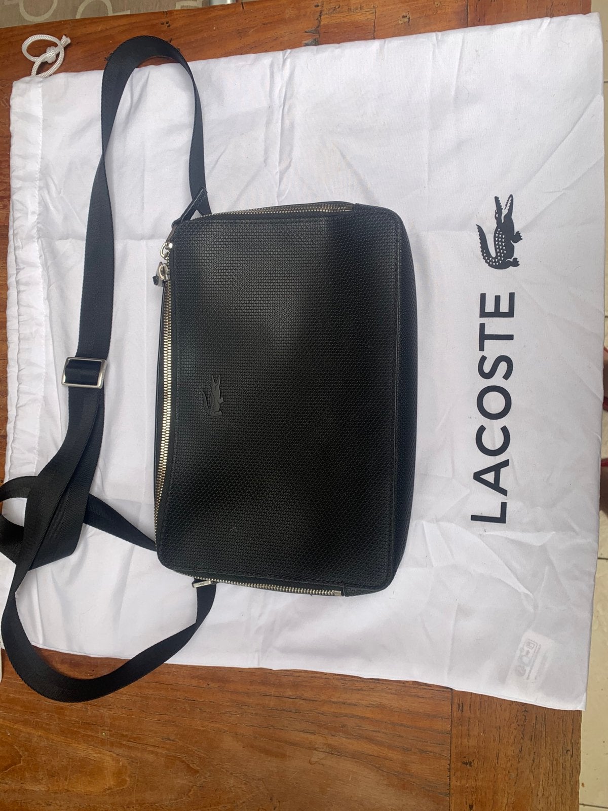 Lacoste tas, Ophalen, Zo goed als nieuw, Zwart