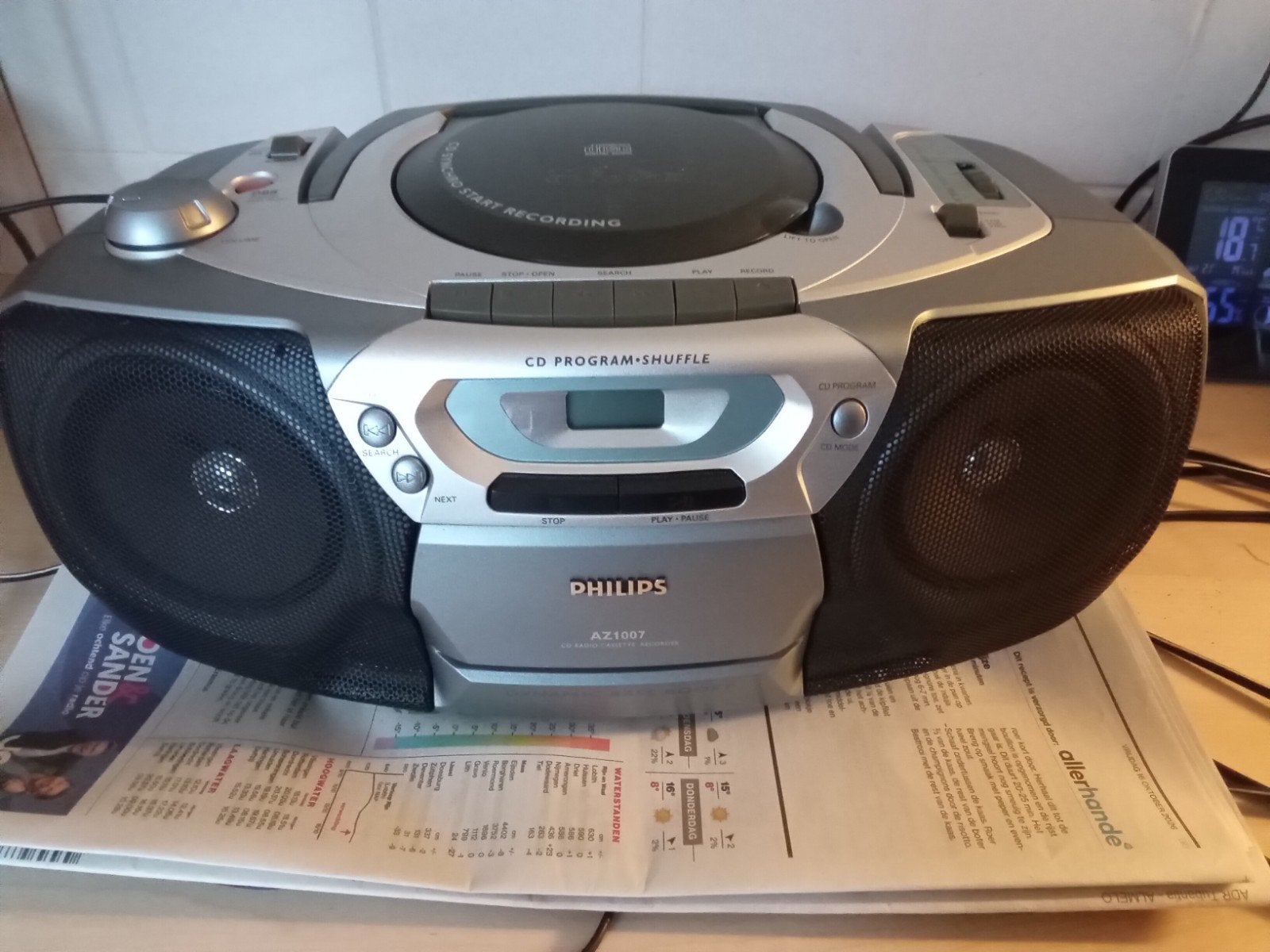 Philips AZ1007 CD-speler met radio en cassette, Ophalen, Gebruikt
