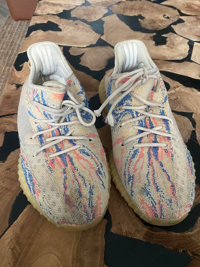 Adidas yeezy maat 39, Maat XS of kleiner, Ophalen of Verzenden, Zo goed als nieuw, Schoenen