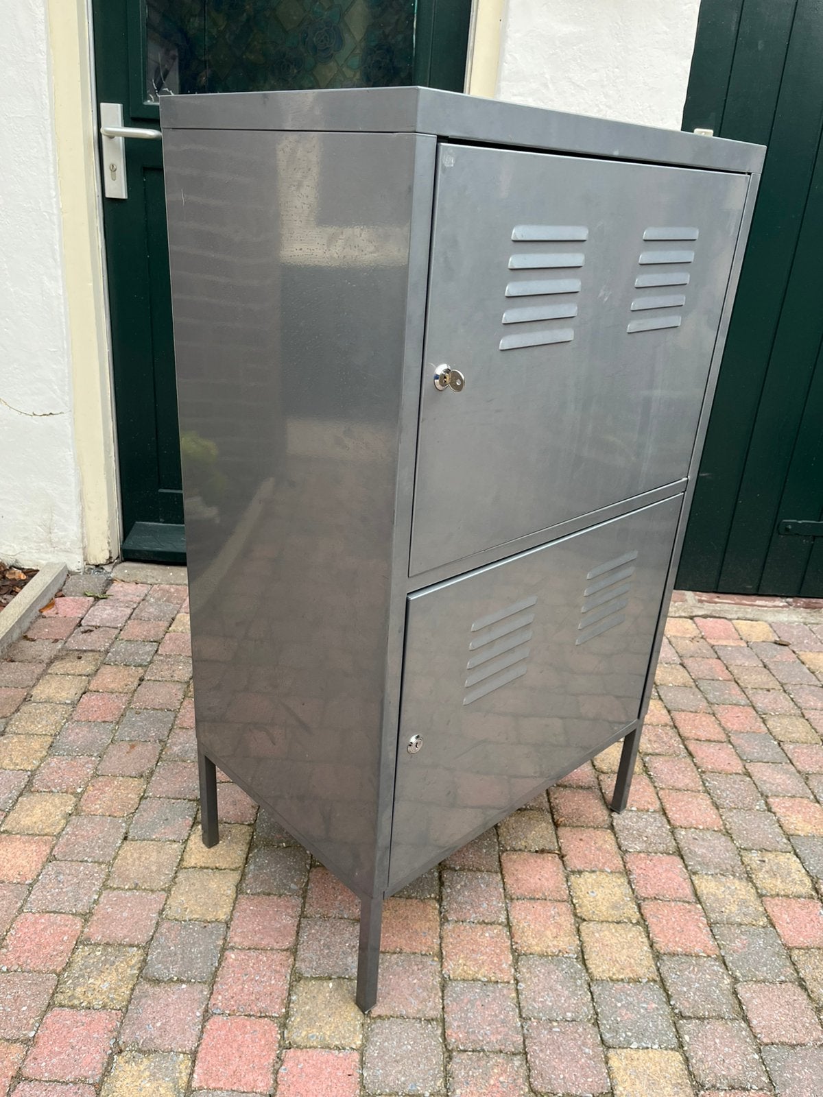IKEA PS lockerkast zilver grijs, Ophalen, Gebruikt