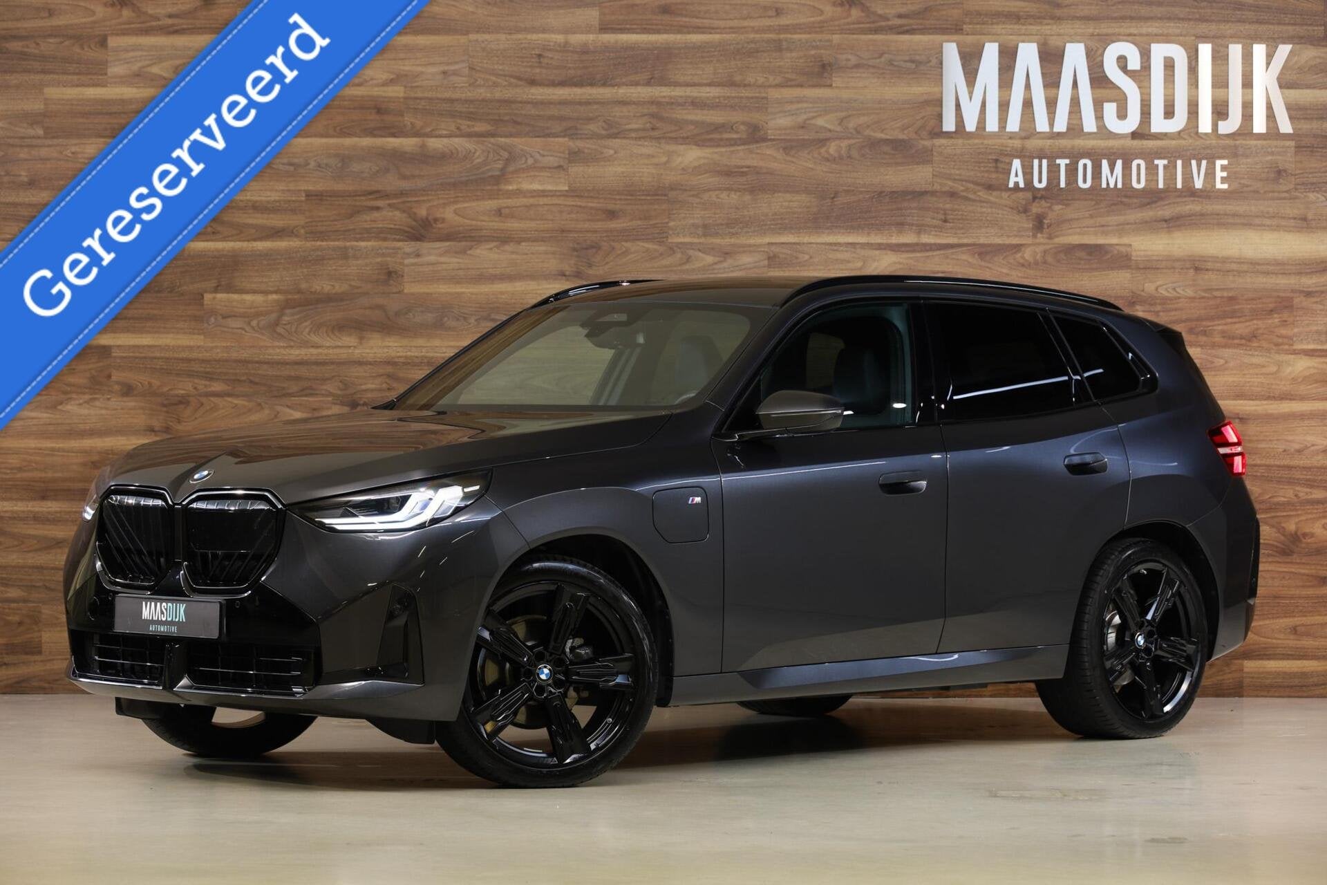 BMW X3 30e xDrive M-Sport|Pano|Leder|Elek. Stoelen|Trekhaak|, Auto's, Automaat, 1998 cc, Gebruikt, Zwart