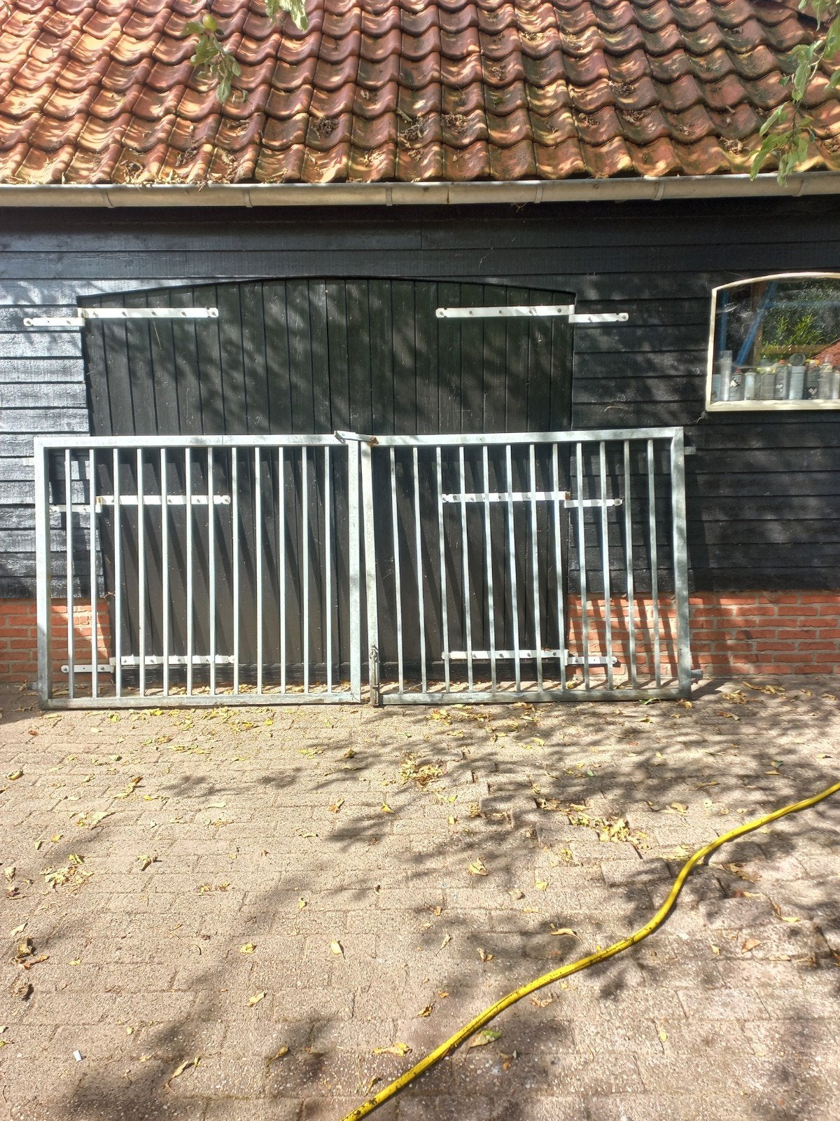 Gegalvaniseerd hek met inrijpoort - 3,4m breed, 1,4m hoog, Ophalen, Gebruikt
