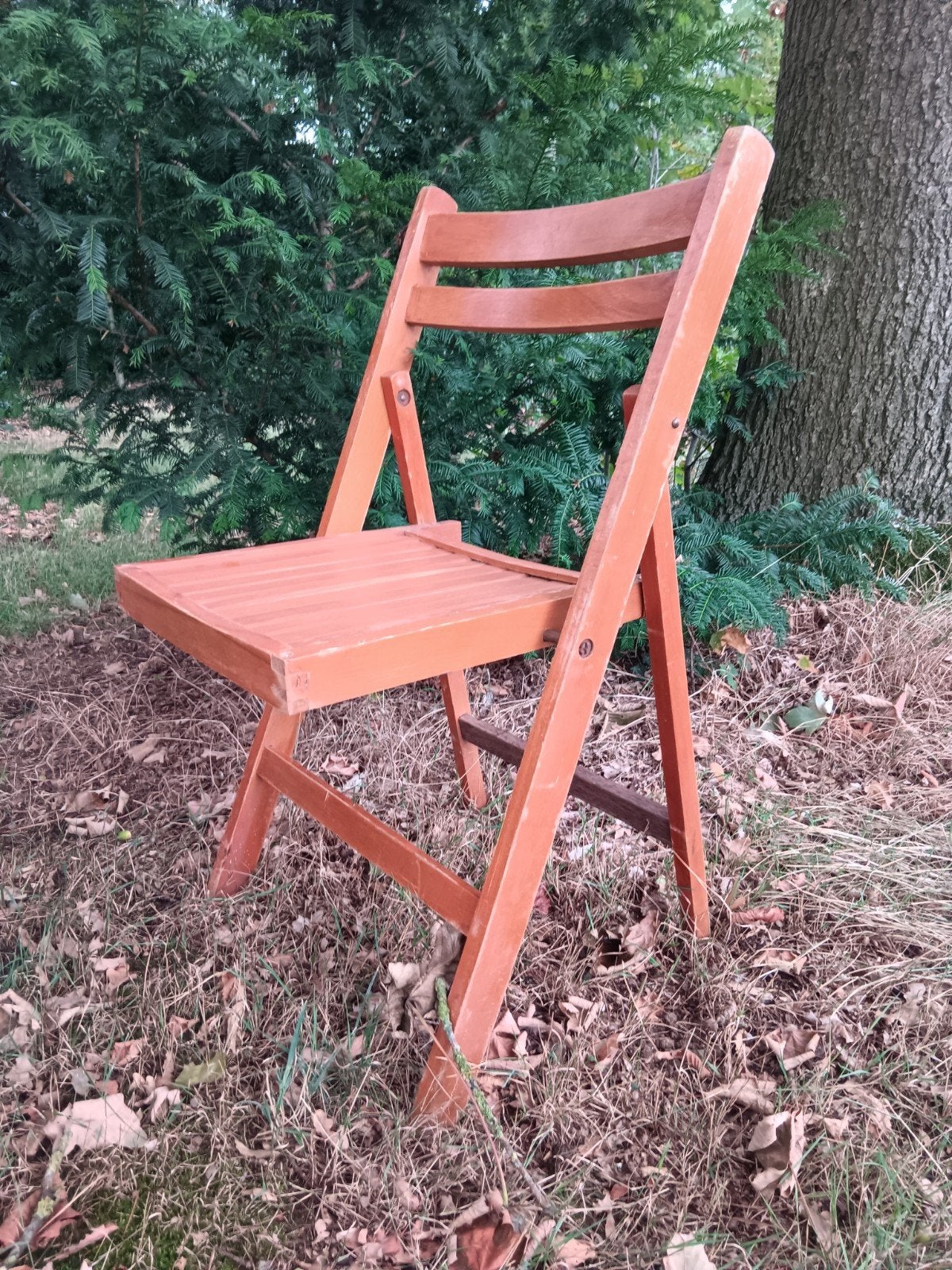 Houten klapstoelen WO2 model, Ophalen