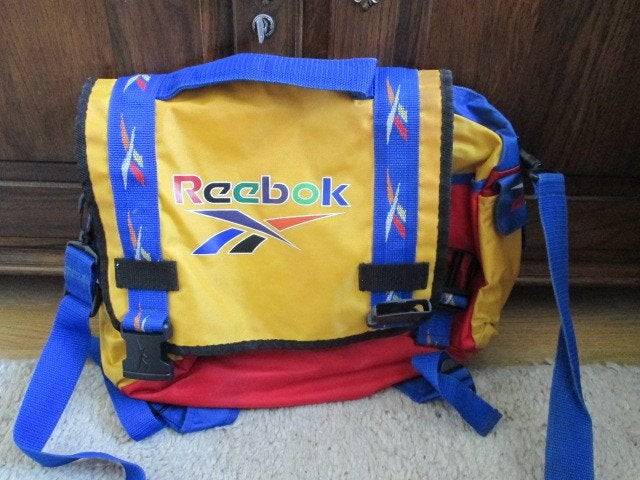 Reebok kinder rugtas schoudertas tas, Sieraden, Tassen en Uiterlijk, Overige merken, Gebruikt, Verzenden, 25 tot 40 cm