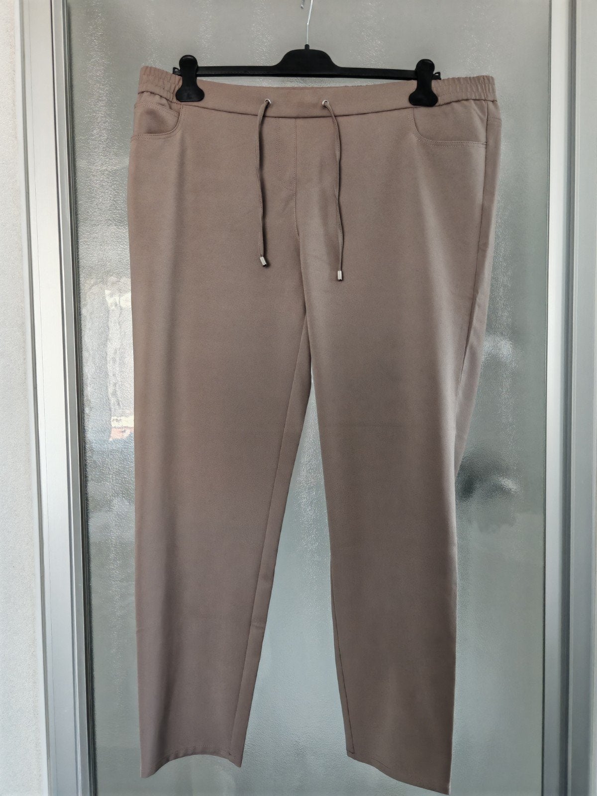 Frank Walder Brenda broek taupe maat 50, Bruin, Verzenden, Maat 46/48 (XL) of groter, Zo goed als nieuw