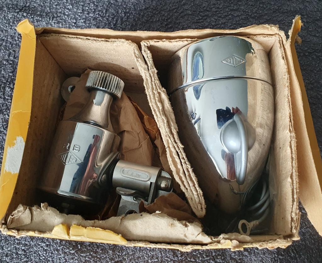 NOS Miller lamp en dynamo jaren 50/60, 59 cm of meer, Ophalen of Verzenden