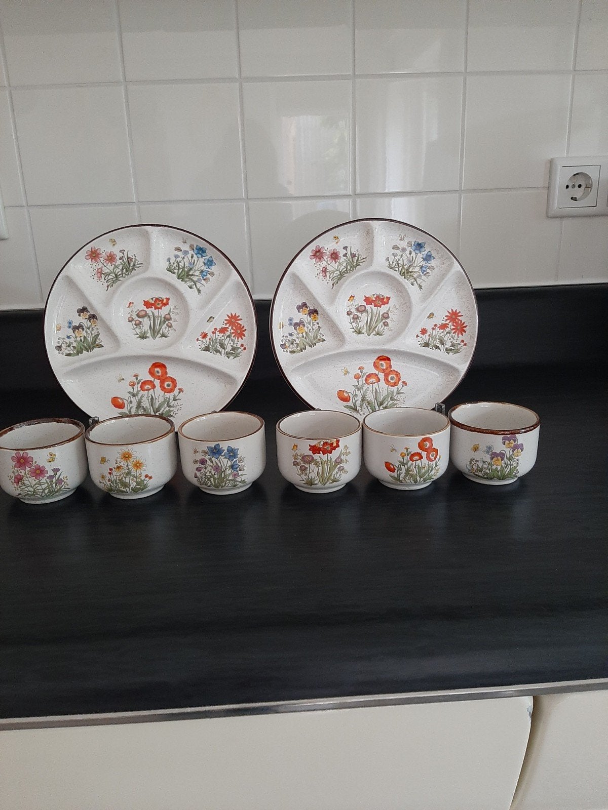set vintage wildflower 2 fondueborden met 6 kommetjes, Ophalen of Verzenden