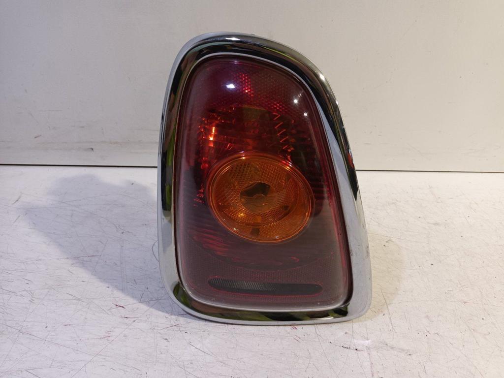 Achterlicht links buiten Mini Mini, Onderdelen@venauto.nl, Van der Ven Autorecycling B.V., Gebruikt, Ettenseweg 76, 4706 PB Roosendaal, The Netherlands