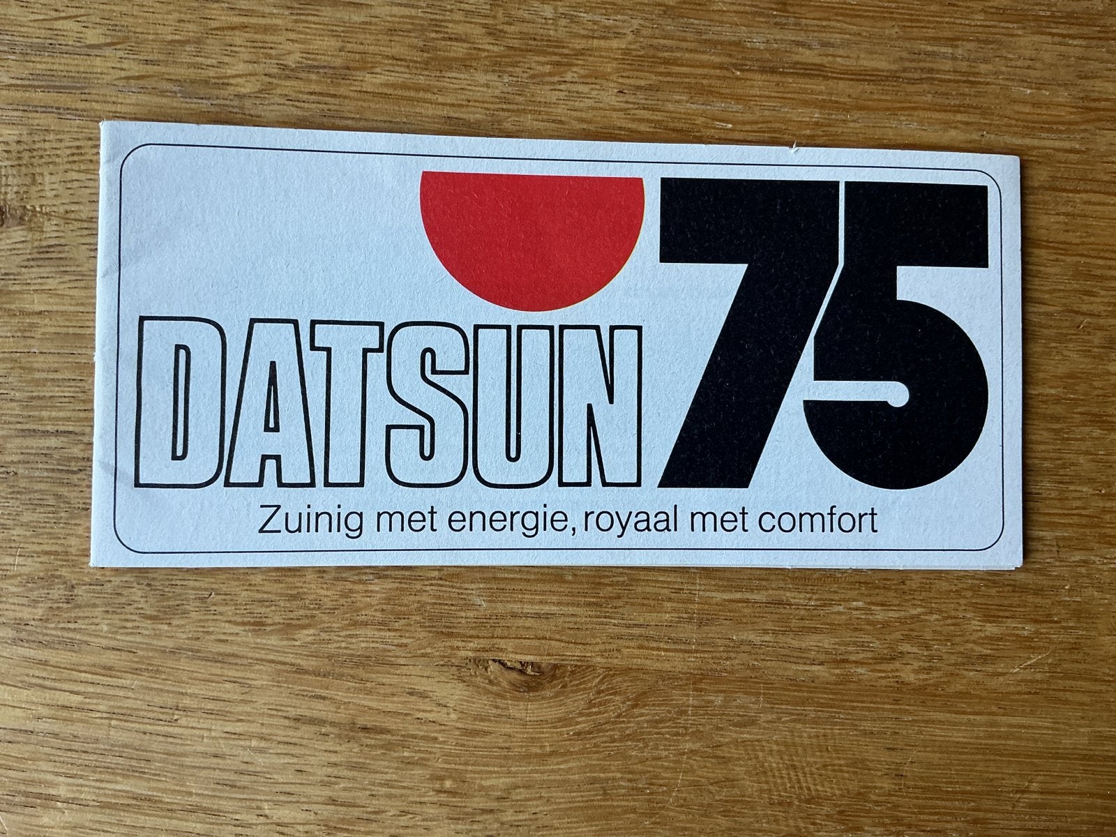 Datsun 75 Folder - Zuinig met energie, royaal met comfort, Ophalen of Verzenden, Zo goed als nieuw