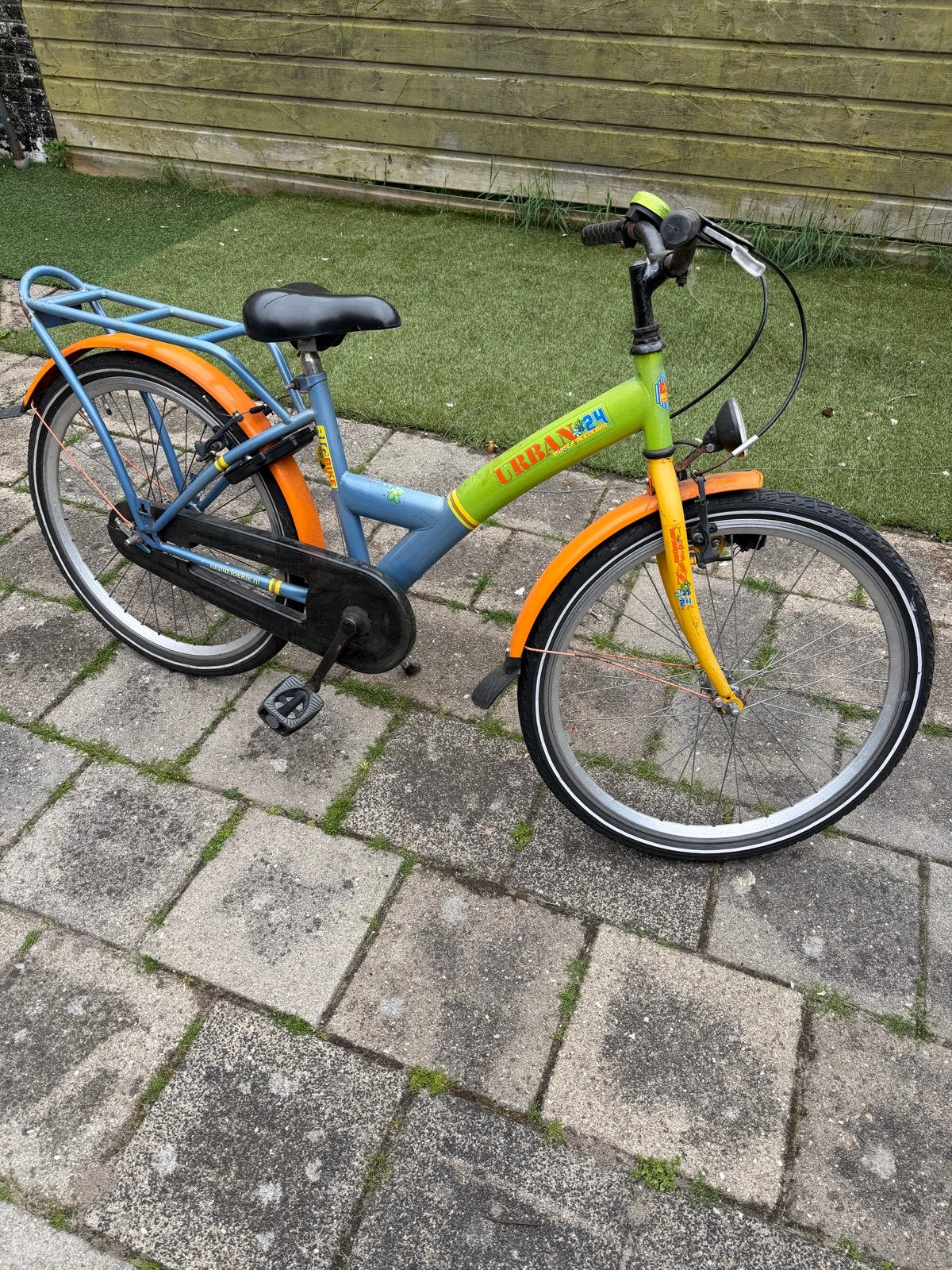 Urban 24 inch kinderfiets - Gebruikt, Fietsen en Brommers, Ophalen, Gebruikt, Velgrem, 20 inch of meer