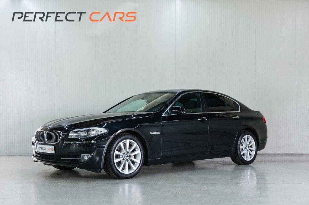 BMW 5-serie 535i, Auto's, 13 km/l, Achterwielaandrijving, Gebruikt, Zwart