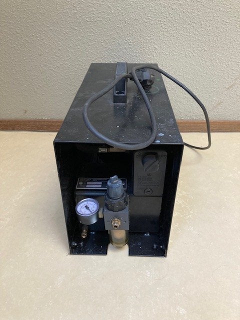 Sil-Air 20A airbrush compressor met olie geluid 38dB, Doe-het-zelf en Verbouw, Compressors, Gebruikt, Ophalen of Verzenden, Minder dan 200 liter/min