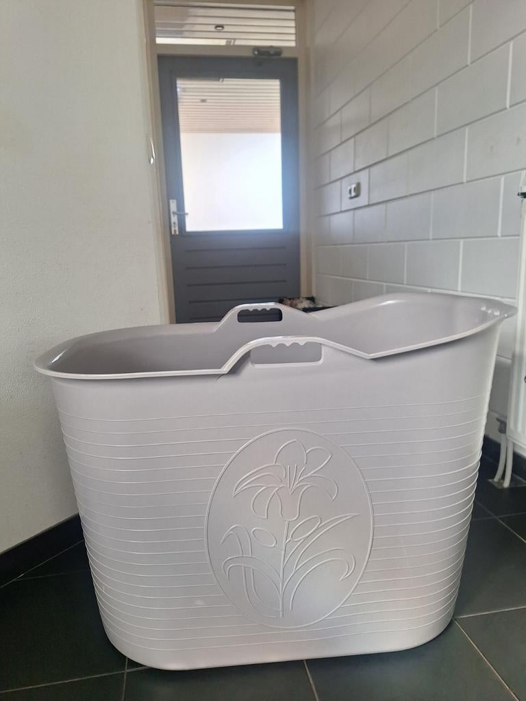 Plastic bad voor volwassenen/kinderen, Huis en Inrichting, Badkamer | Badkamermeubels, Ophalen, Overige typen, 50 tot 100 cm, Minder dan 100 cm