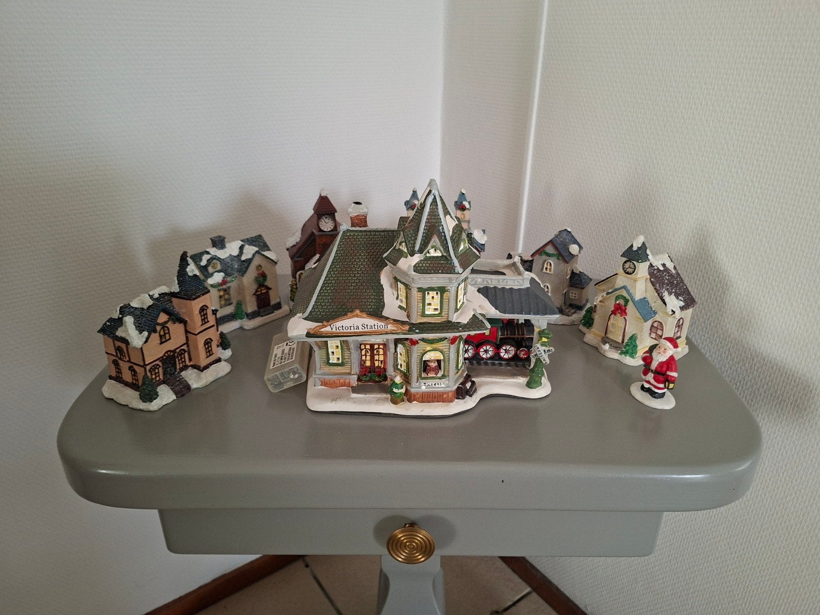 kerstdorp beeldjes en treintje, Ophalen