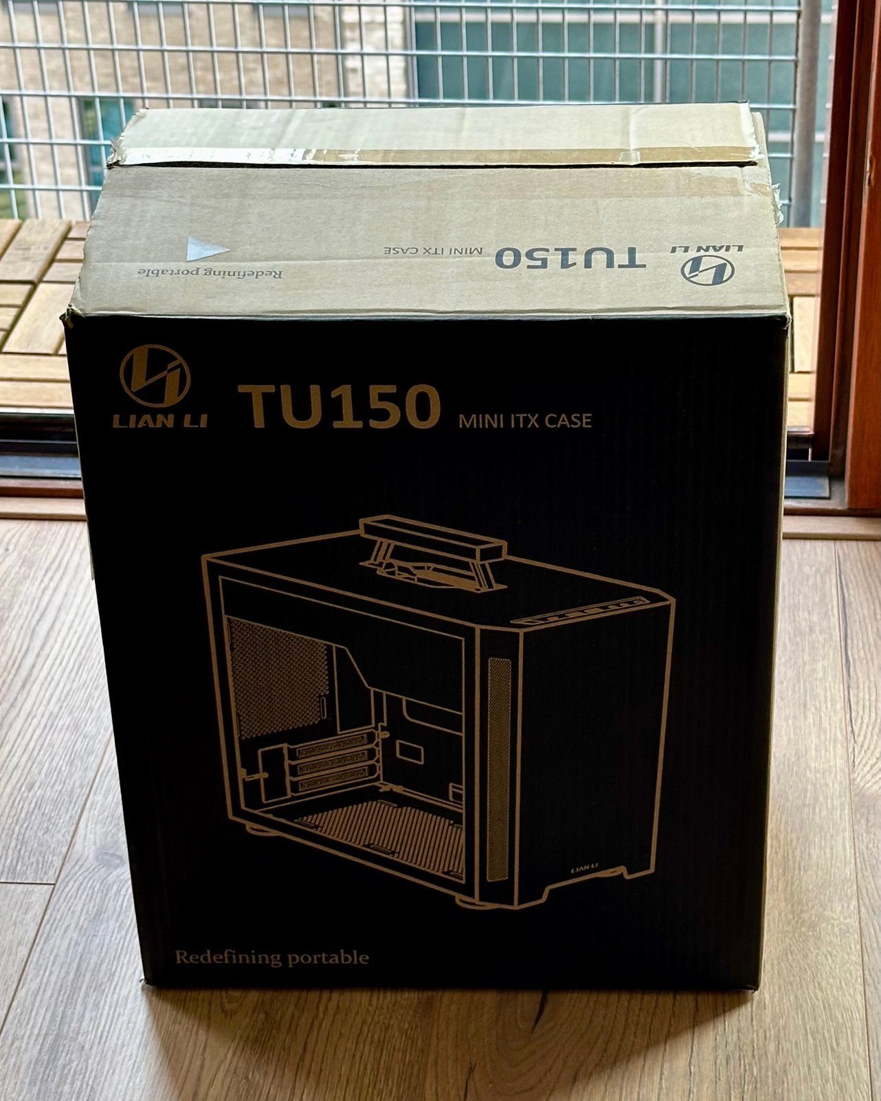 Lian Li TU150 Mini-ITX Behuizing – Originele Doos, Computers en Software, Computerbehuizingen, Ophalen of Verzenden, Zo goed als nieuw