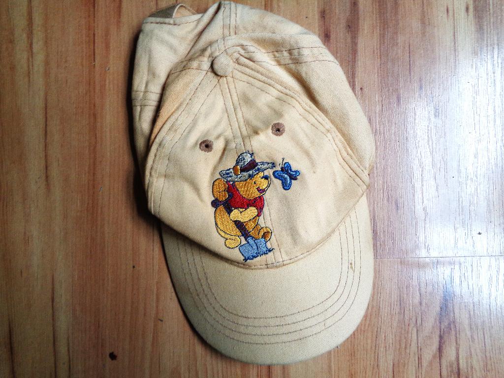 Kinder Walt Disney Pet, Verzamelen, Ophalen of Verzenden, Winnie de Poeh of vrienden, Kleding of Textiel