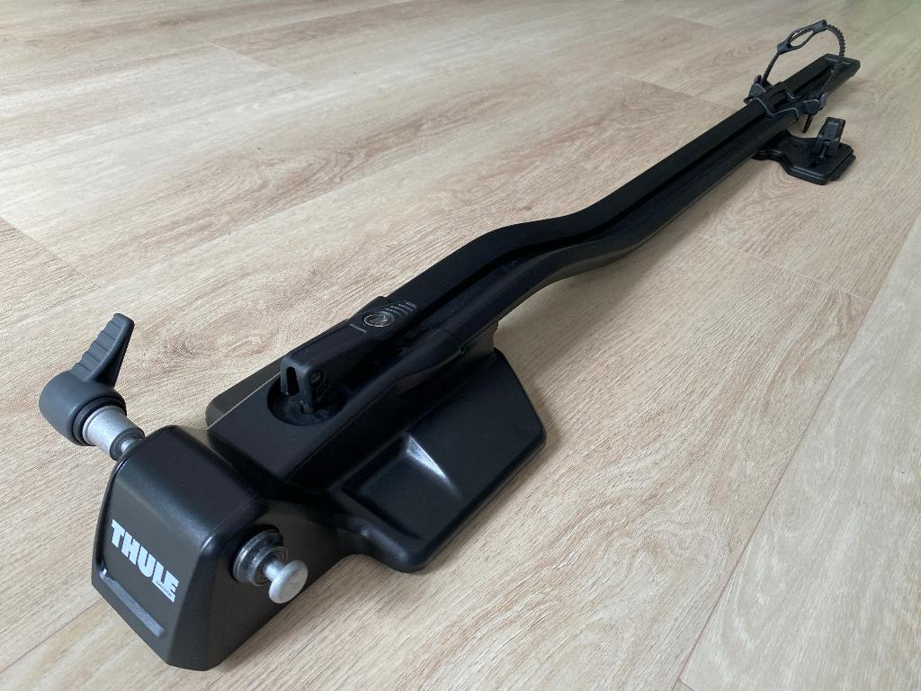 Thule FastRide fietsendrager t.b.v. dakdragers, Auto diversen, Fietsendragers, Ophalen, Brede banden, Zo goed als nieuw, Dakdrager