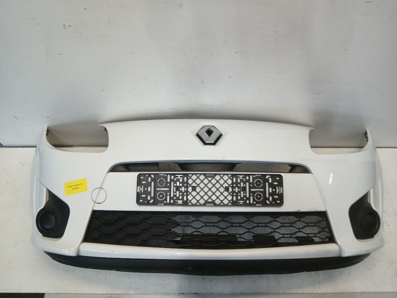 Bumper voor Renault Twingo, Onderdelen@venauto.nl, Van der Ven Autorecycling B.V., Gebruikt, Ettenseweg 76, 4706 PB Roosendaal, The Netherlands