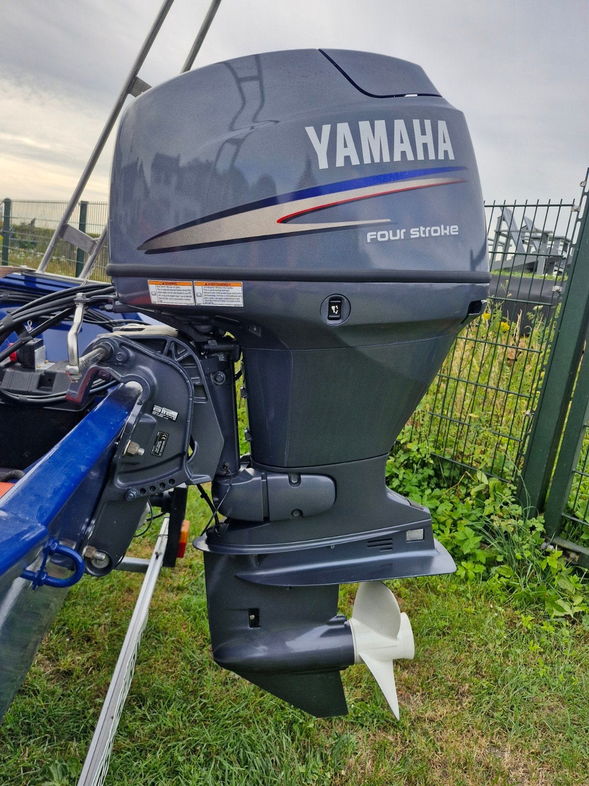Zeer nette Yamaha 30pk langstaart afstandbediening+stuur, Watersport en Boten, Ophalen, 10 tot 30 pk, Viertaktmotor, Zo goed als nieuw