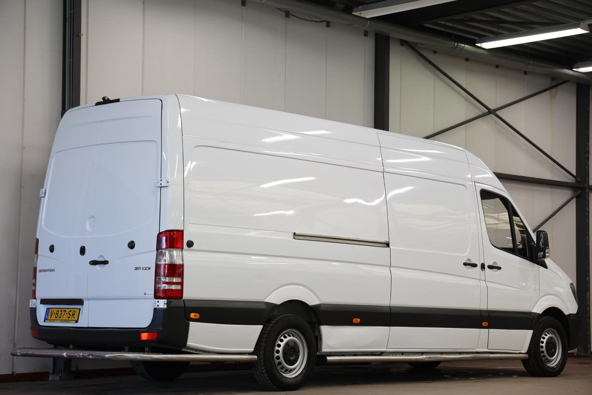 Mercedes-Benz Sprinter 311 2.2 CDI AUTOMAAT L3H2 POST NL EUR, Automaat, Gebruikt, Euro 6, 4 cilinders