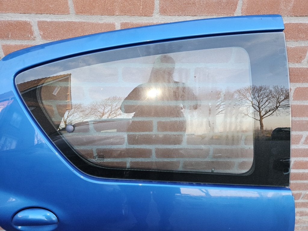 RUITJE RECHTS ACHTER TOYOTA AYGO, Niet ingevuld, Gebruikt, Niet ingevuld, Achter