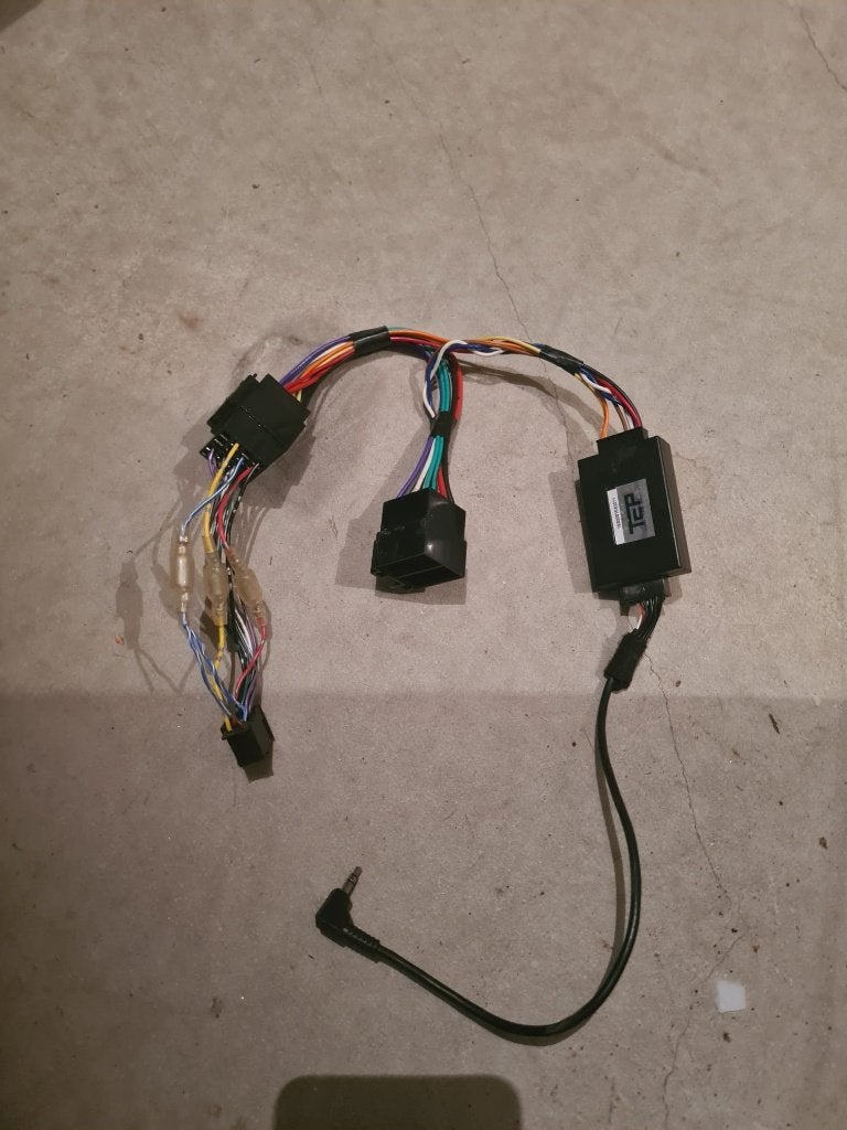 Kabel voor communucatie tussen radio en stuurbedieing Peugot, Auto-onderdelen, Ophalen of Verzenden, Gebruikt, Peugeot