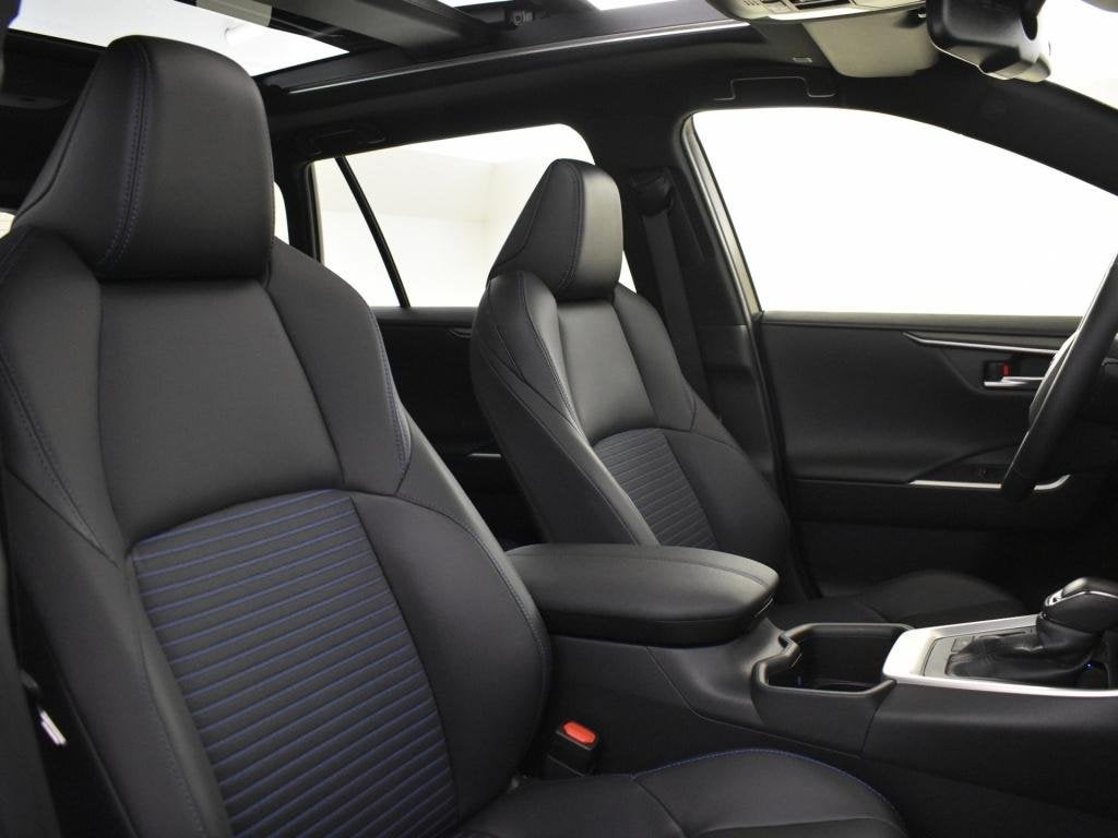 Toyota RAV4 2.5 Hybrid Style Bi Tone | Elektr. Achter Klep |, Auto's, 12 maanden, Stof, Gebruikt, 4 cilinders