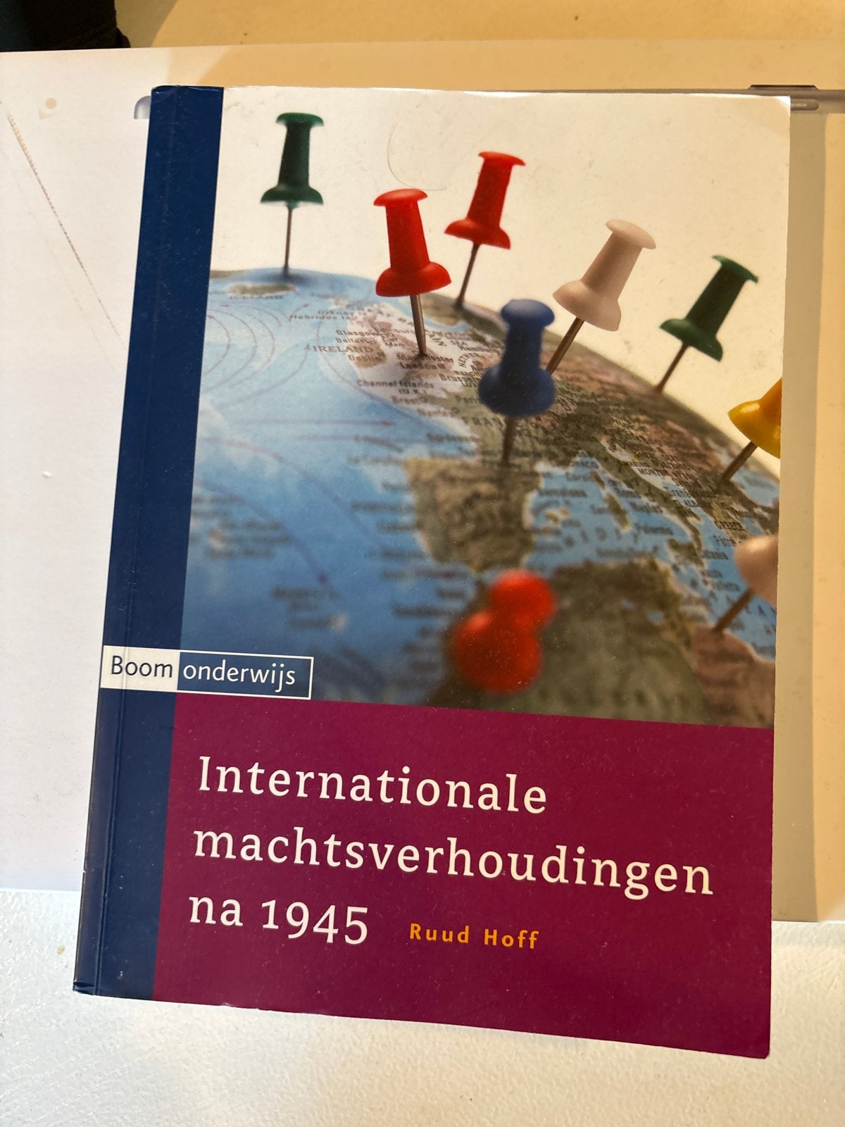 Internationale machtsverhoudingen na 1945 - Ruud Hoff, Boeken, Ophalen of Verzenden, Gamma, Zo goed als nieuw, HBO