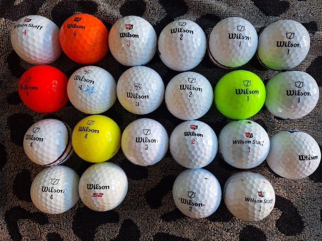 22 stuks golfballen merk Wilson, Sport en Fitness, Golf, Ophalen of Verzenden, Zo goed als nieuw, Bal(len), Overige merken