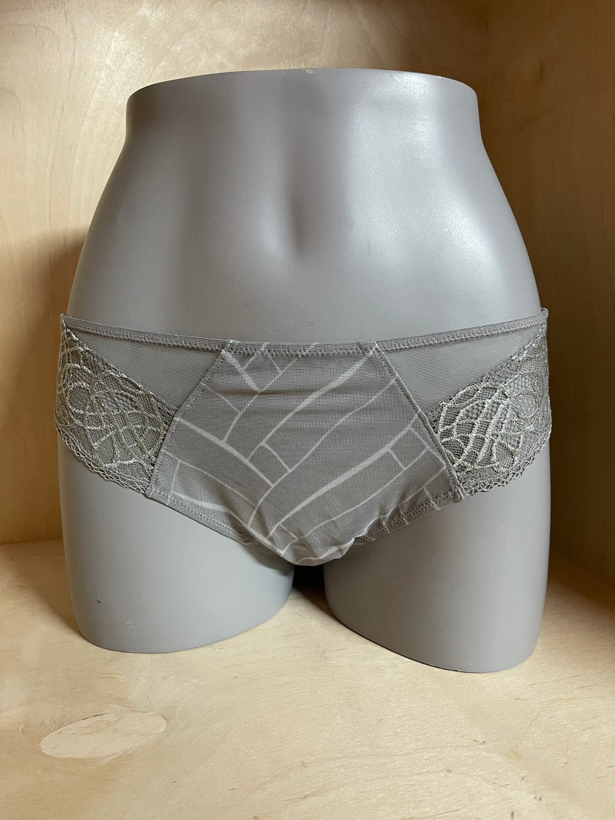 Lise charmel slip maat 42 soleil ecaille, Verzenden, Grijs, Slip