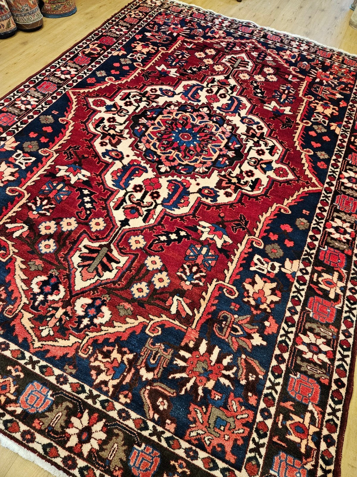 Vintage handgeknoopt perzisch tapijt bakhtiar 315x220, Info@SlatsAntiek.nl, Tweedehands, Perzisch, 200 cm of meer