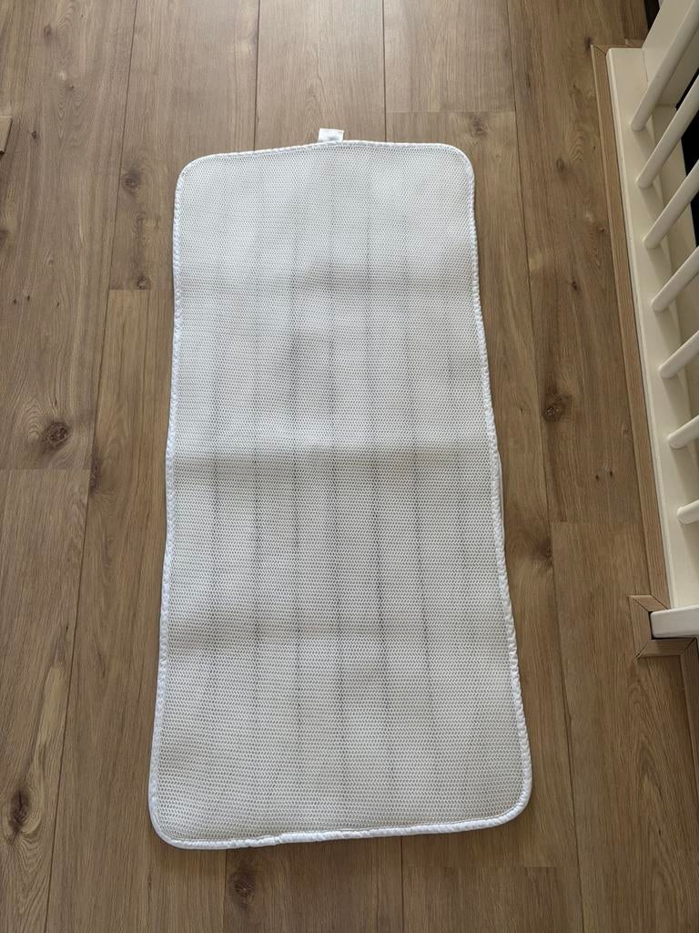 AEROSLEEP topper 120x60 excl matras, Ophalen, Zo goed als nieuw, Ledikant