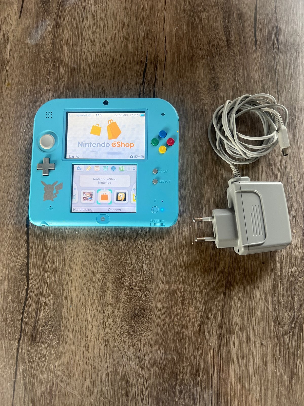 Nintendo 2DS Blauw - Zo goed als nieuw pokemon editie, Spelcomputers en Games, Spelcomputers | Nintendo 2DS en 3DS, Ophalen of Verzenden