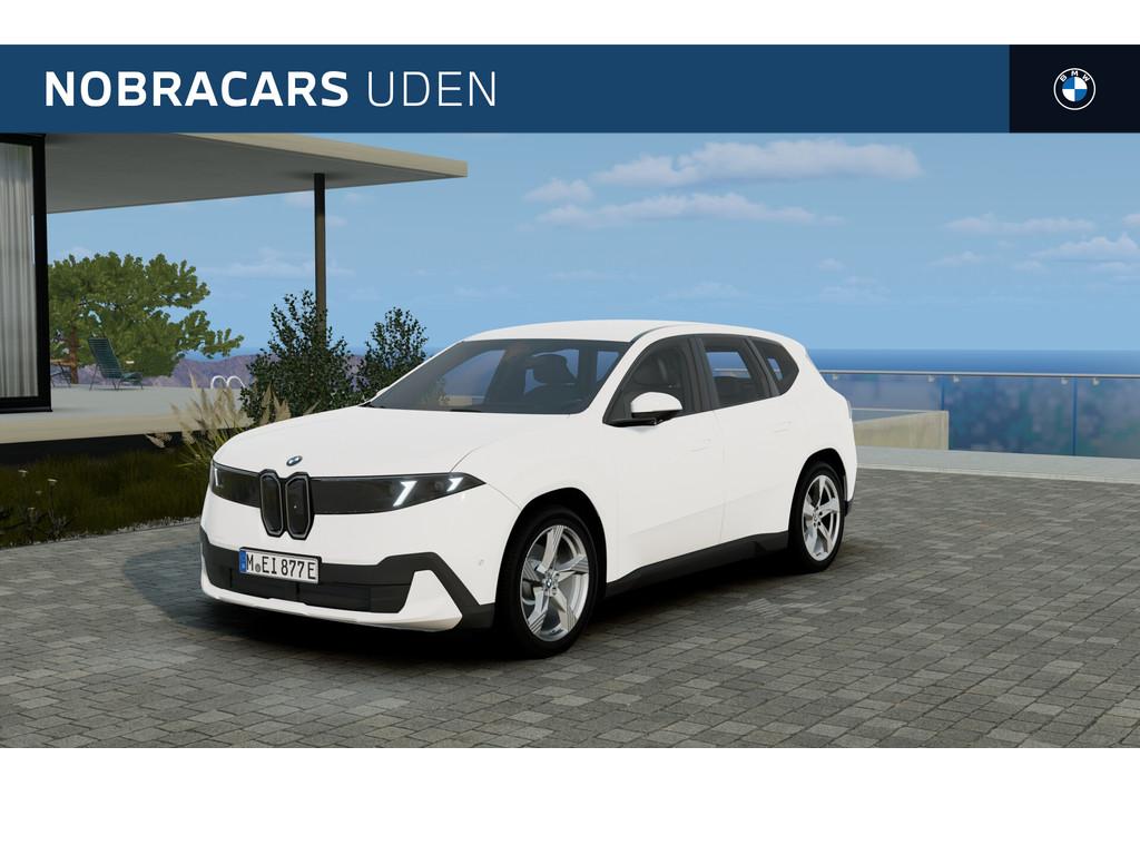 BMW iX3 40 eDrive / Stoelverwarming / Driving Assistant Plus, Automaat, Achterwielaandrijving, Automatische klimaatregeling, Wit