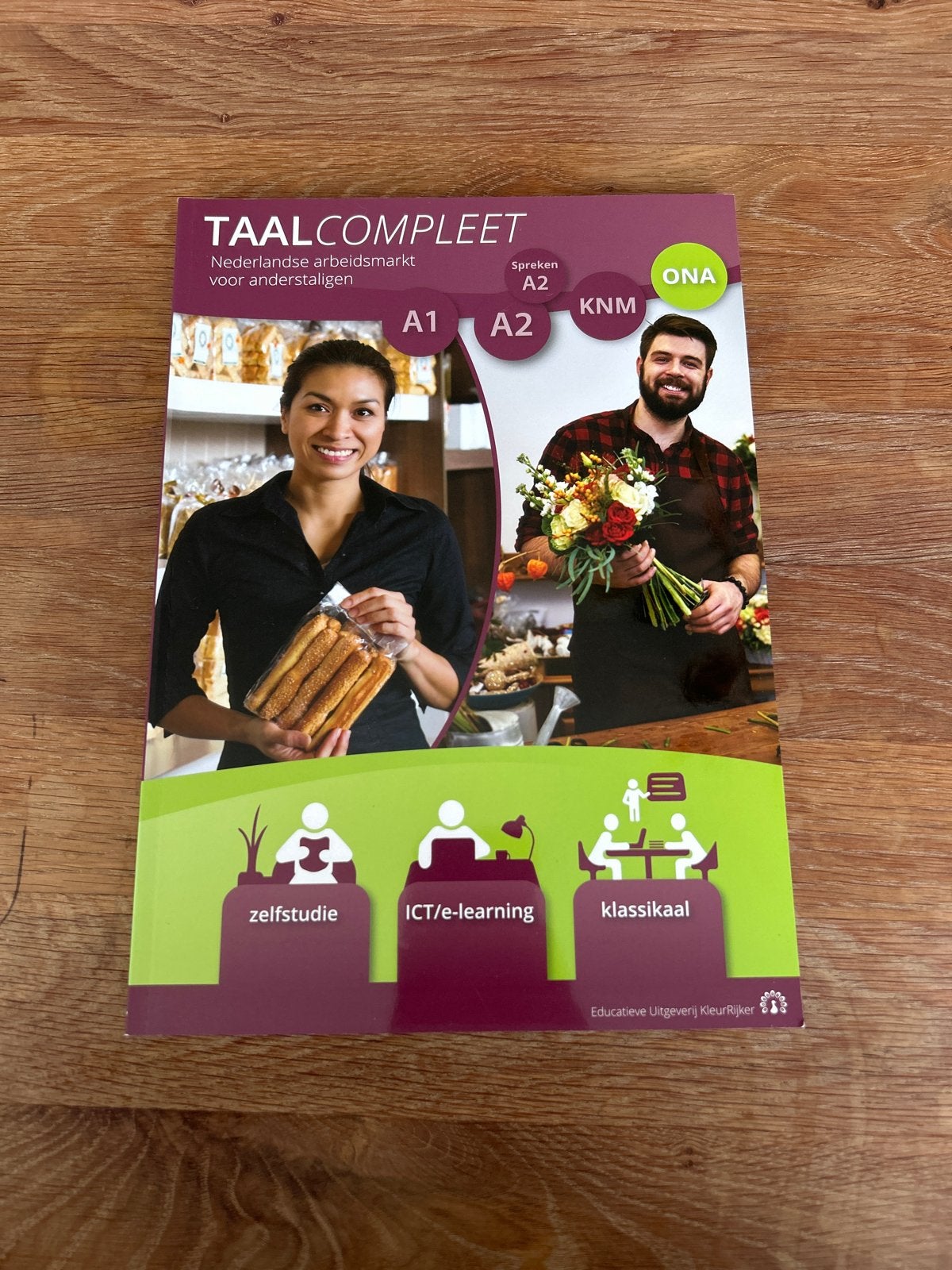 TAALCOMPLEET Nederlands A1 A2 Spreekvaardigheid KNM ONA, Boeken, Ophalen of Verzenden, Alpha, Zo goed als nieuw, Overige niveaus