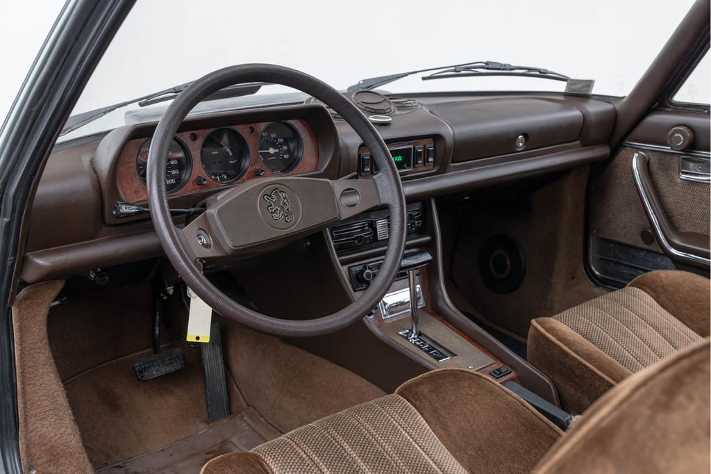 Peugeot 504 2.0 Coupé Inj. (bj 1981, automaat), Auto's, Oldtimers, Automaat, Achterwielaandrijving, 1971 cc, Bedrijf