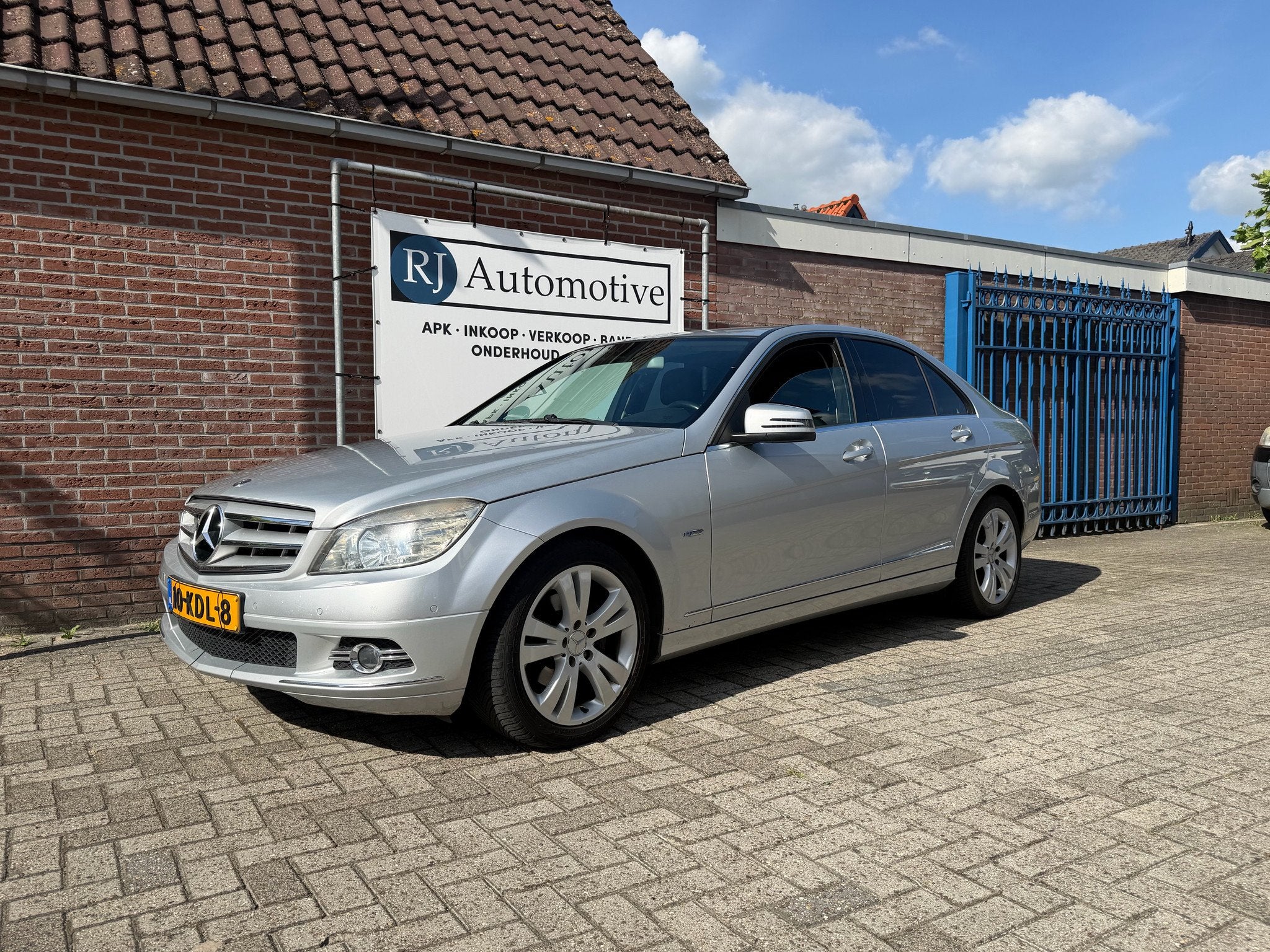 Mercedes-Benz C-Klasse 180 Kompressor NAP/NAVI/CLIMA, Auto's, 15 km/l, Gebruikt, Handgeschakeld, Sedan