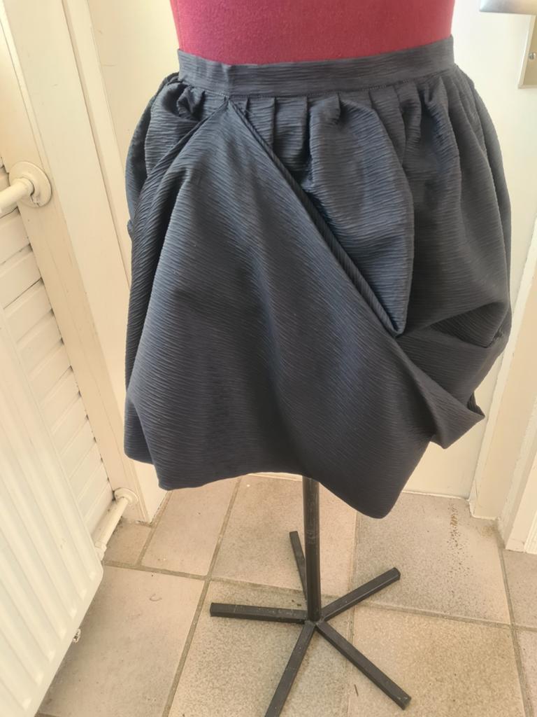 Zwarte ballonrok - Maat M, Kleding | Dames, Rokken, Blauw, Boven de knie, Ophalen, Maat 38/40 (M)
